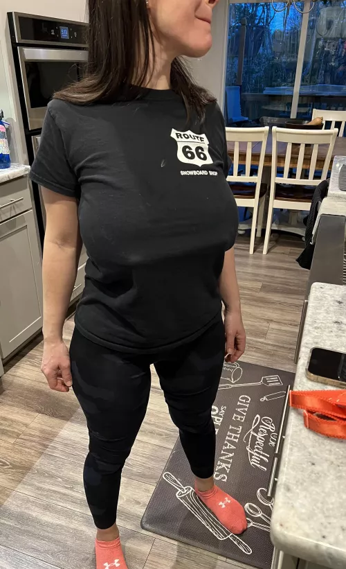 Bra-free Friday!!!!!!!!