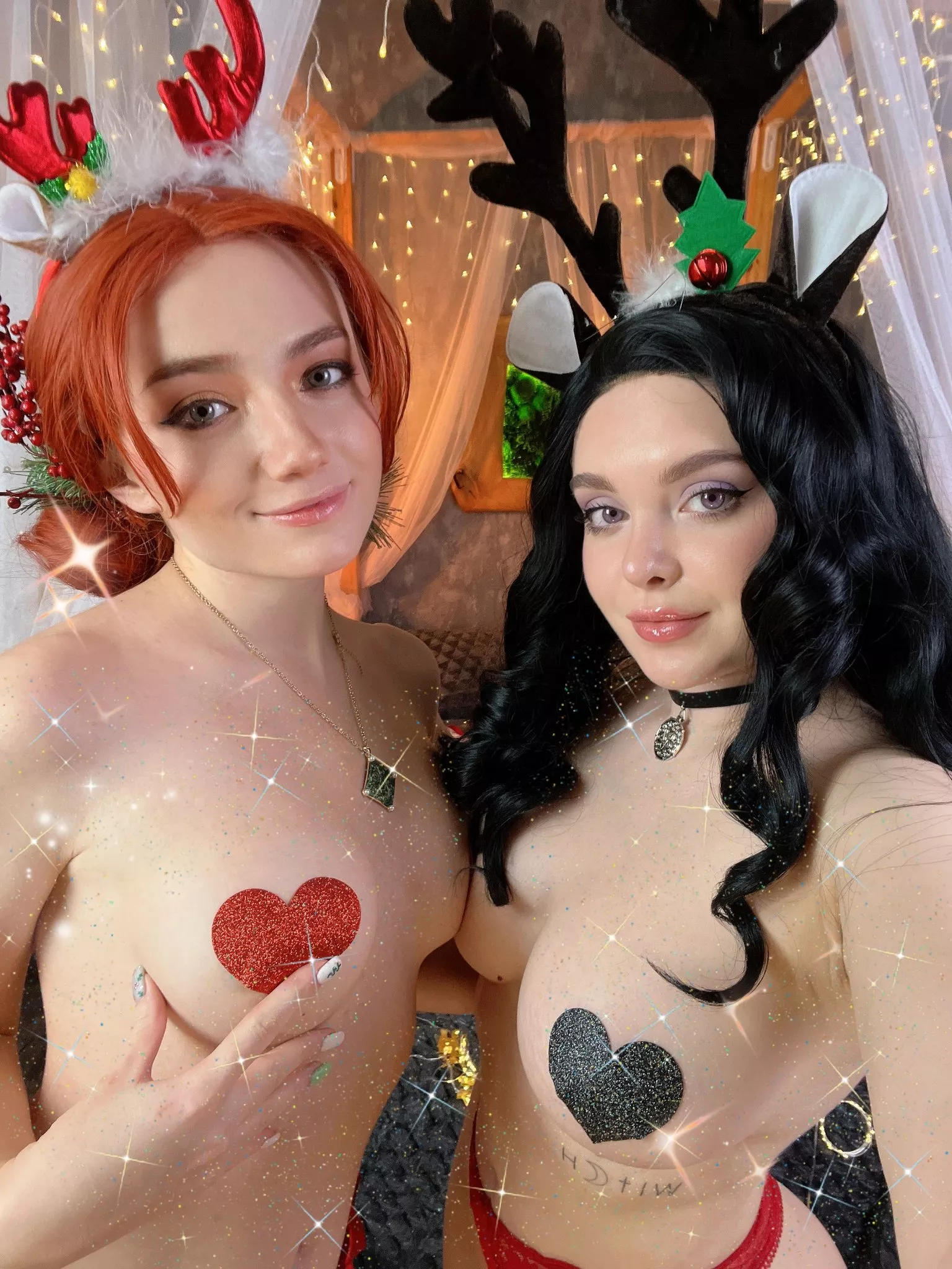 Christmas Triss and Yennefer by CarryKey and Alexis Lust