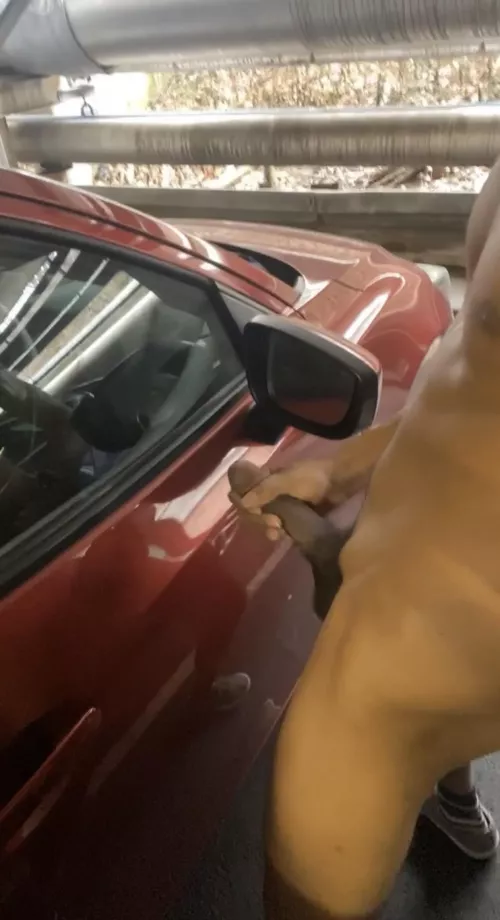 Cumming on cars is so hot 🥵