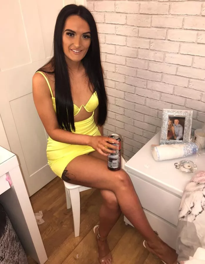 Dark-haired chav Bree