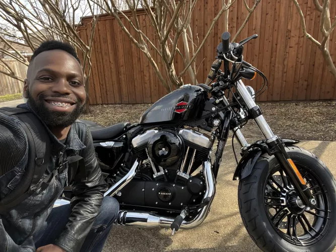 Decided to play motorcycle simulator in real life😎