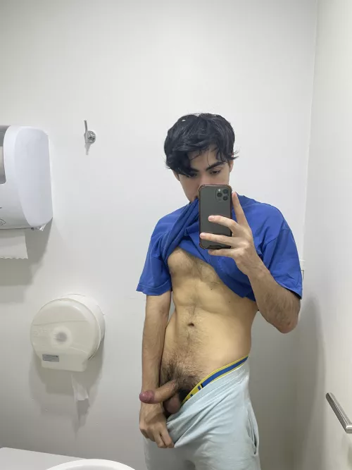 Do you like my pubes in job?