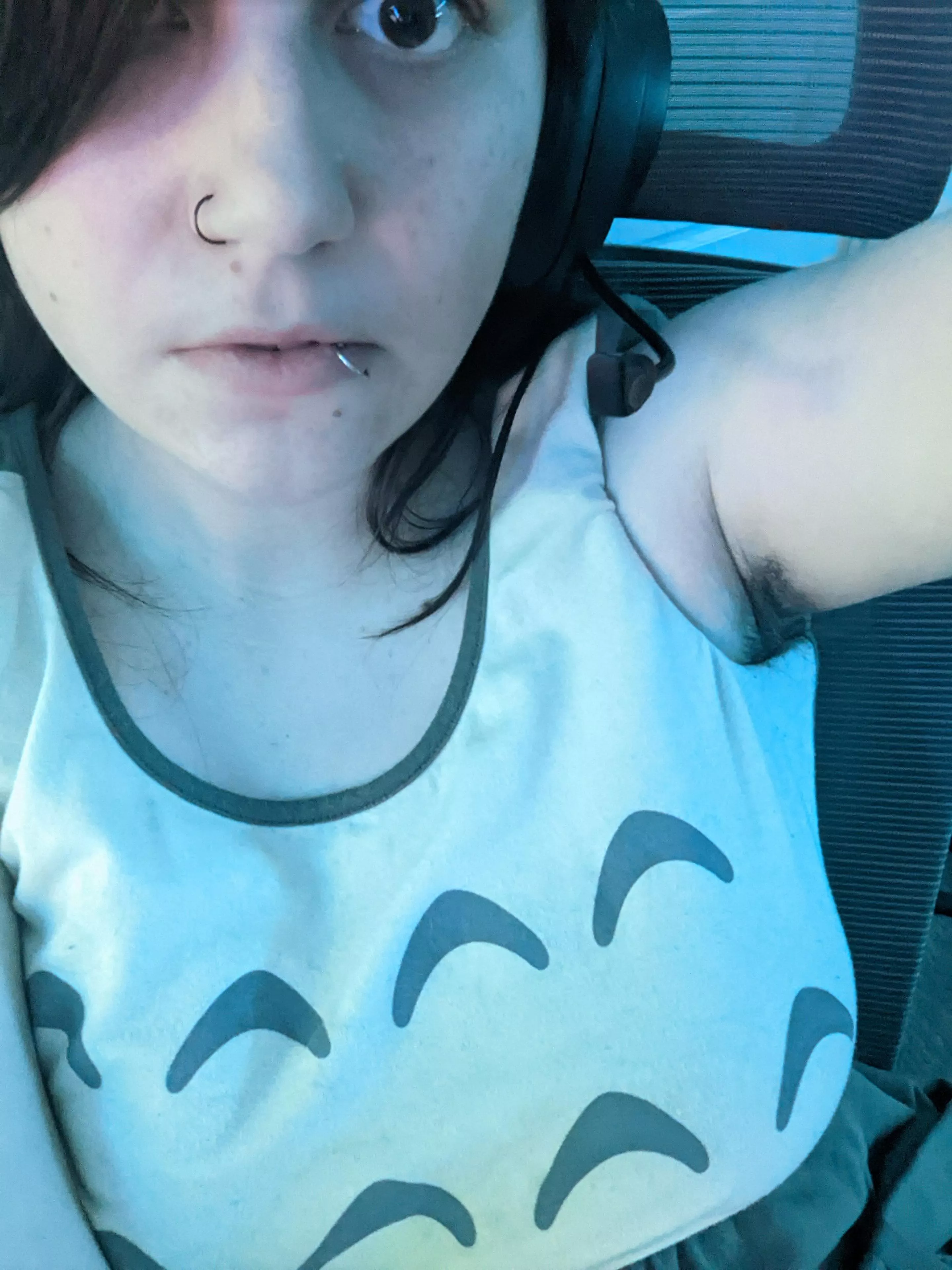 Doe eyed and natural 😋