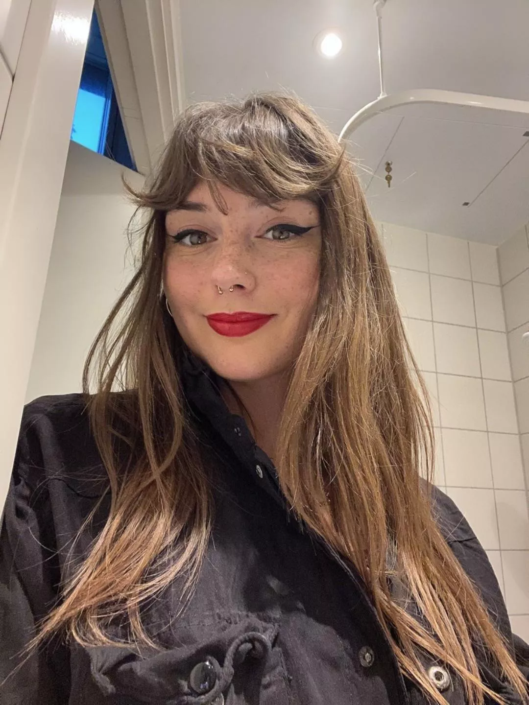 [domme] Arrows up if you are below 7inches and say yes