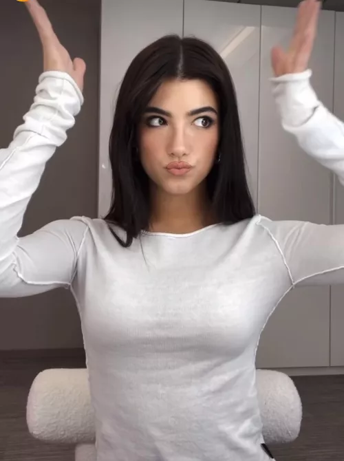 Early morning pump to Charli