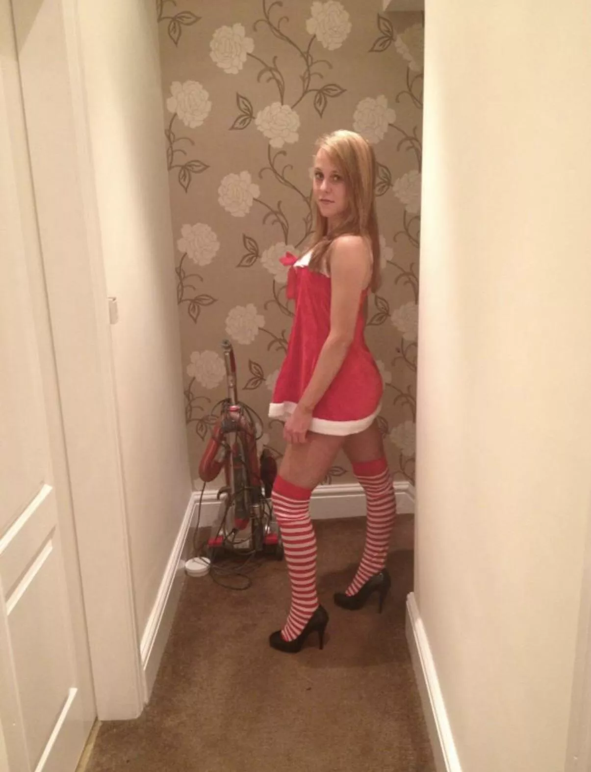 F looking f sex fight