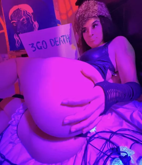 Get a handful of this😘🍑🥵