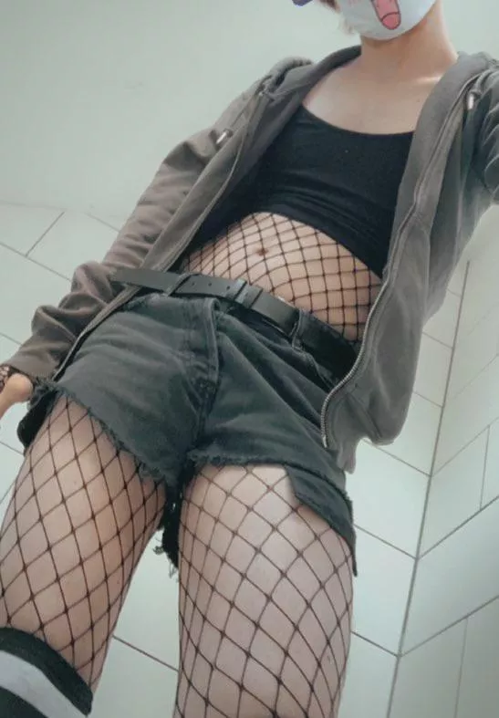 Happy femboy Friday!!!