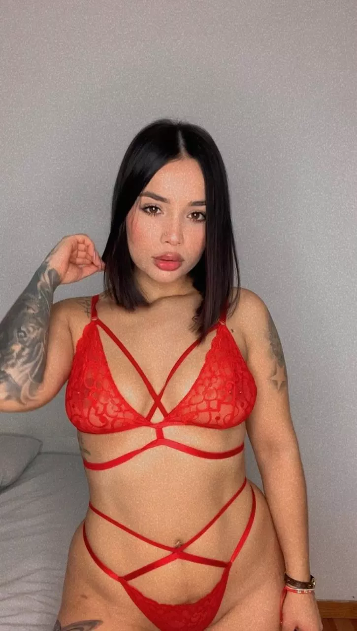 How's my sexy strappy thong?