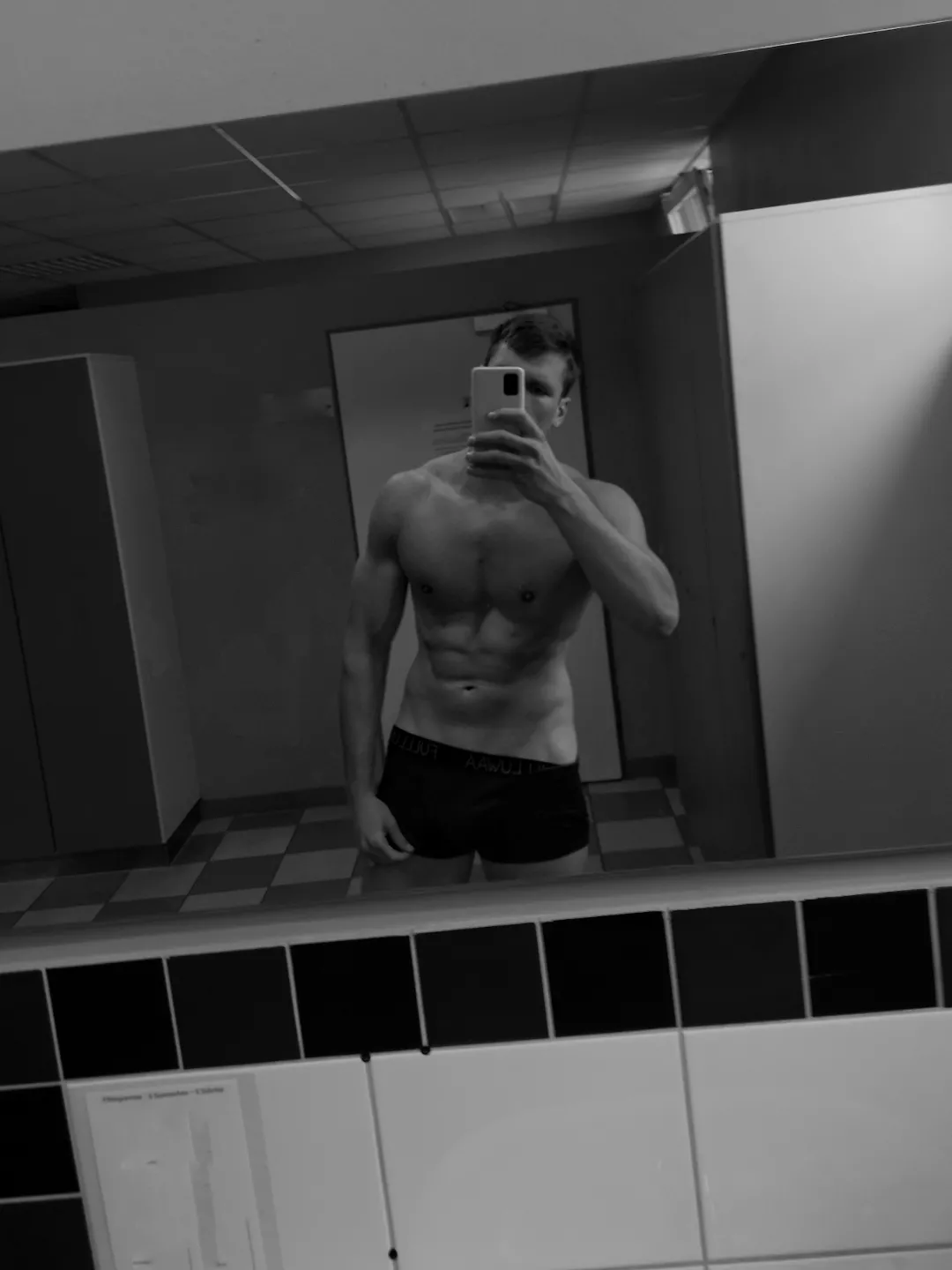 I hope you don't (m)ind it's a bit blurry