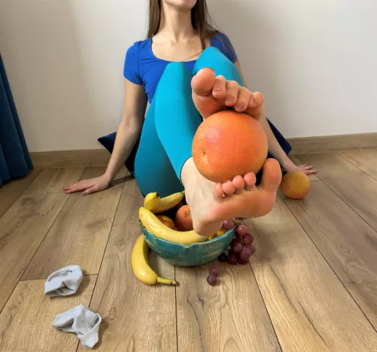 I hope you wanna taste my feet and fruits