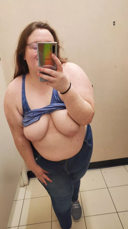 Let's play dress up or dress off 😉