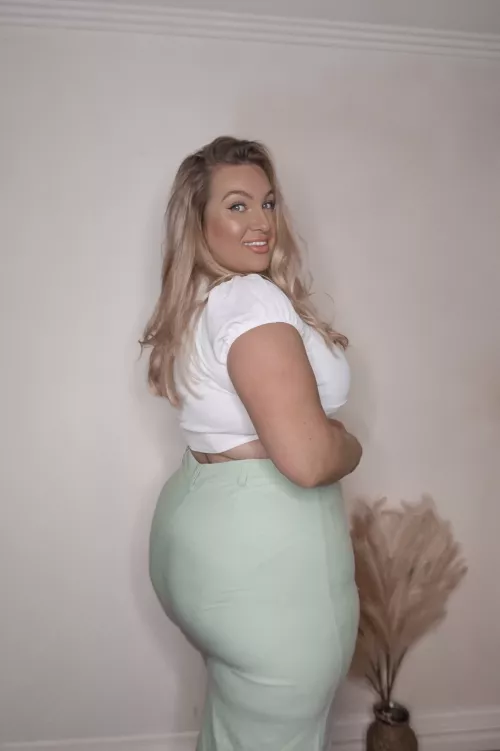 Look At All That Cake 😲