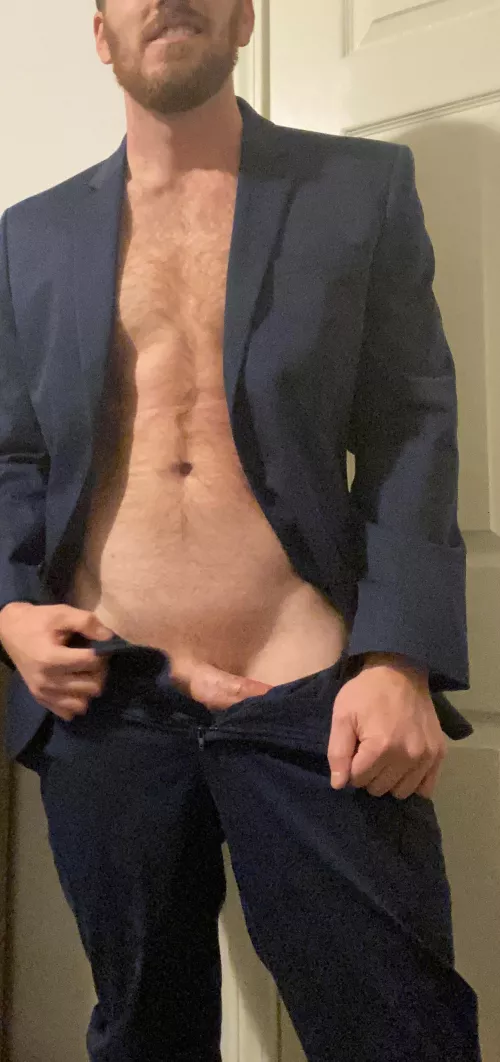 Looking for a date on NYE?