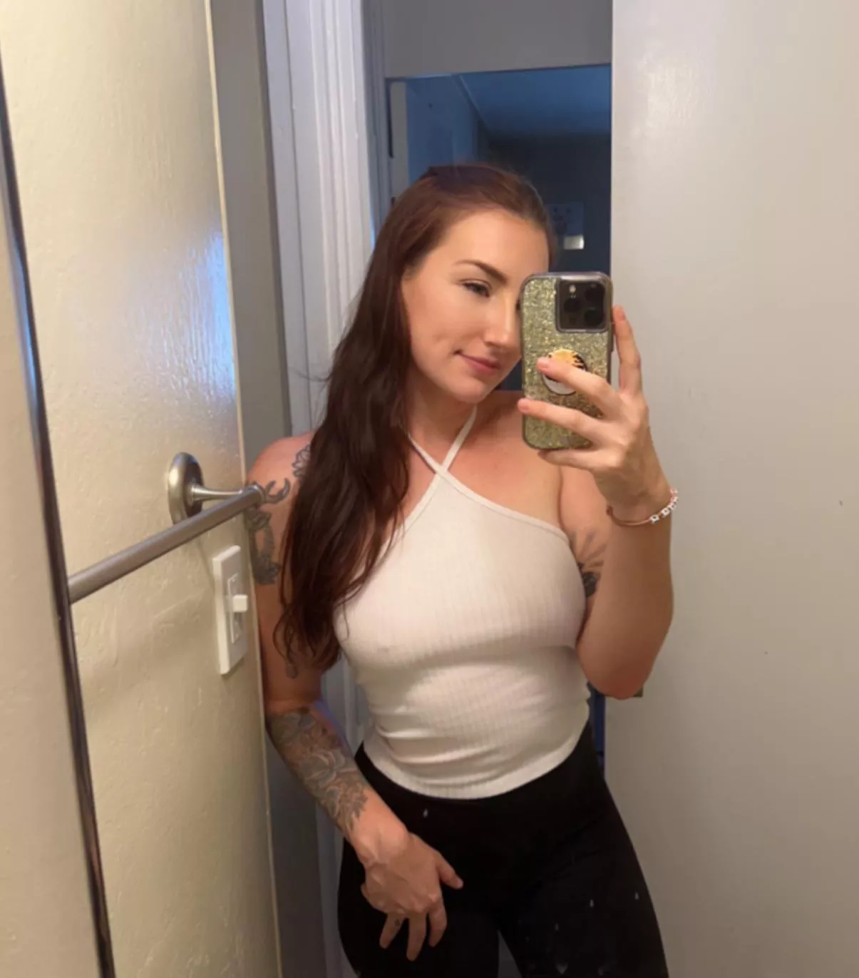 Love halter tops 🍒