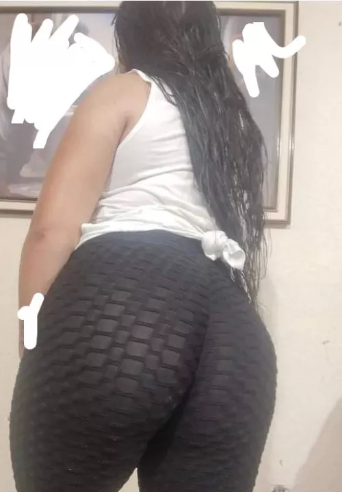 Mi nuevo legens me hacen ver muy bien 🍑