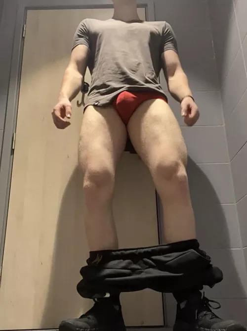 Mind if I rub my sweaty gym bulge on your face to make it hard?