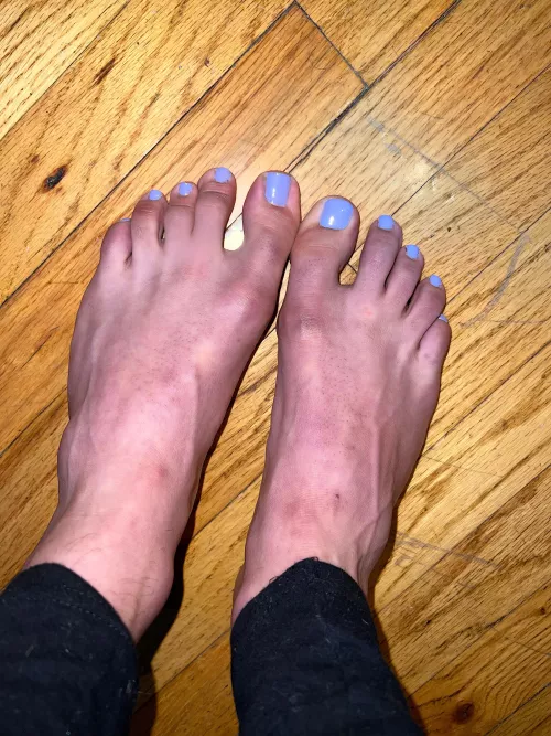 Painted my toes purple. Who wants to worship