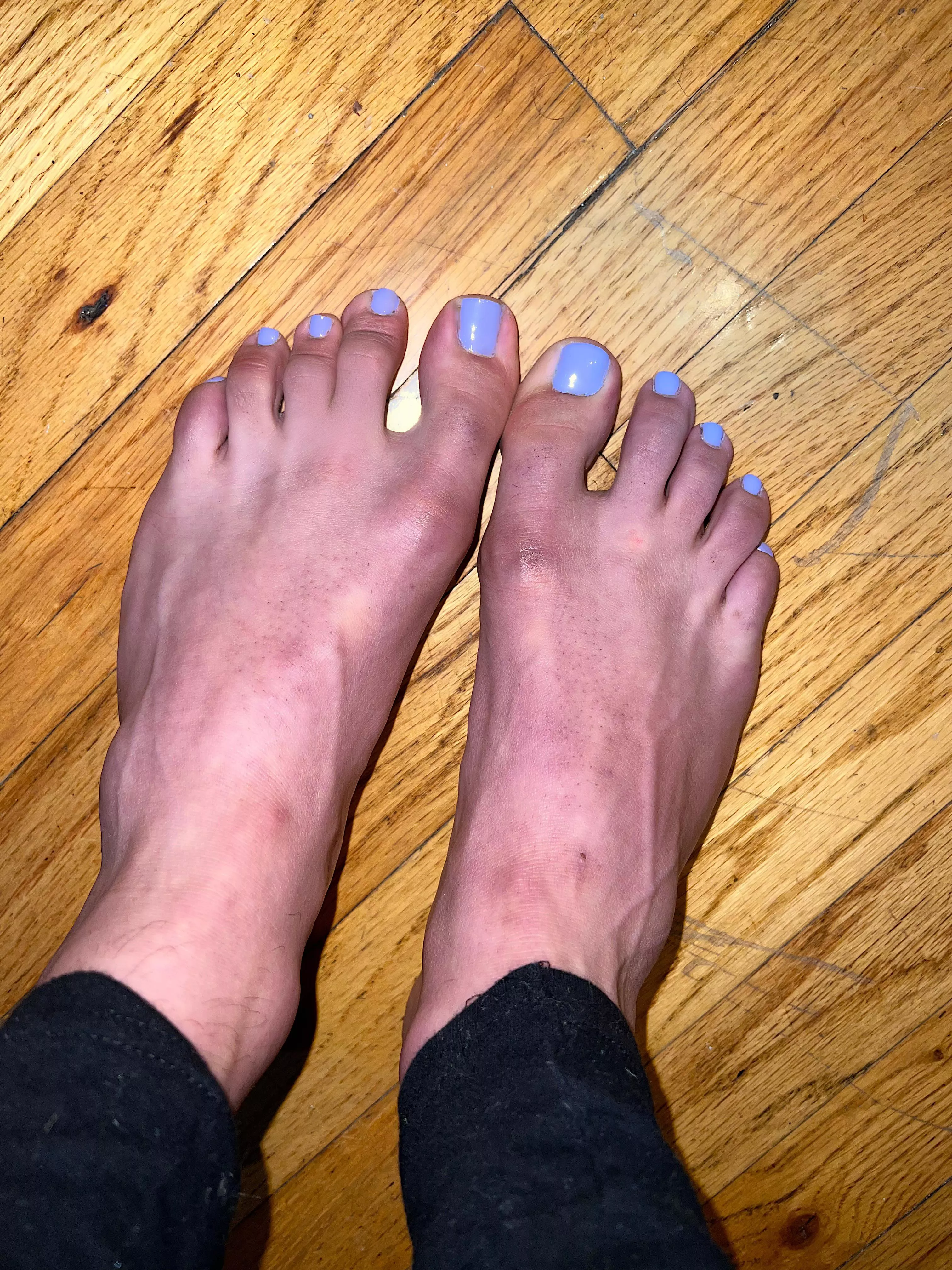Painted my toes purple. Who wants to worship