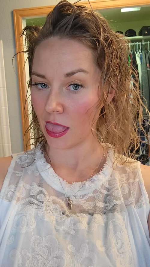 pov: she gives you this look.