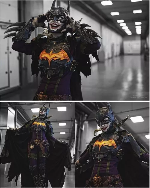 This Batman and Joker in one cosplay is kind of awesome (credit: nikolay_photo)