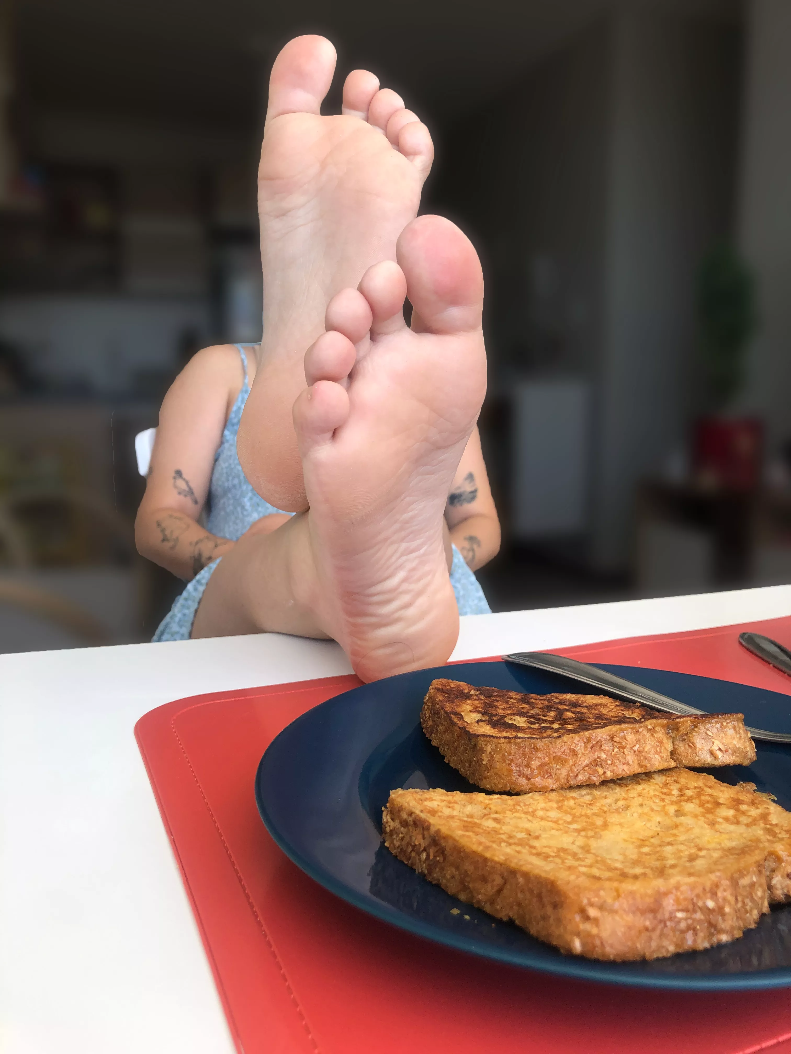 Time for breakfast 😜