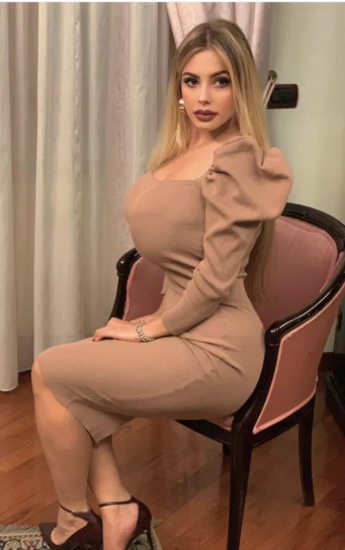 Trouble never looked so fine