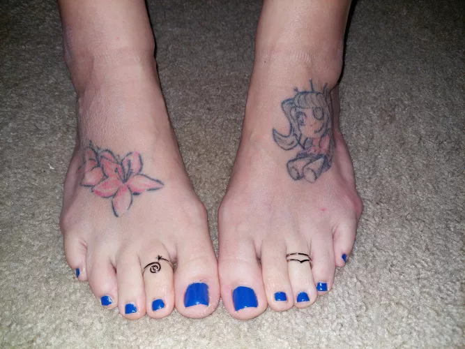 will you shoot your load onto my toes?