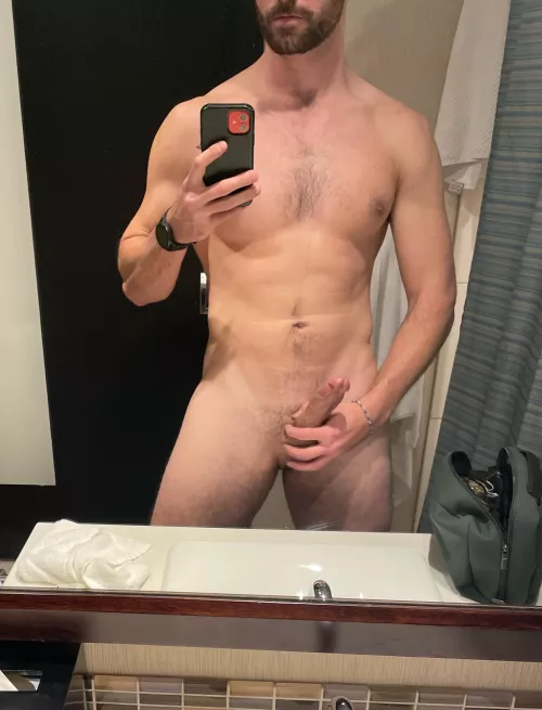 Would love some attention…