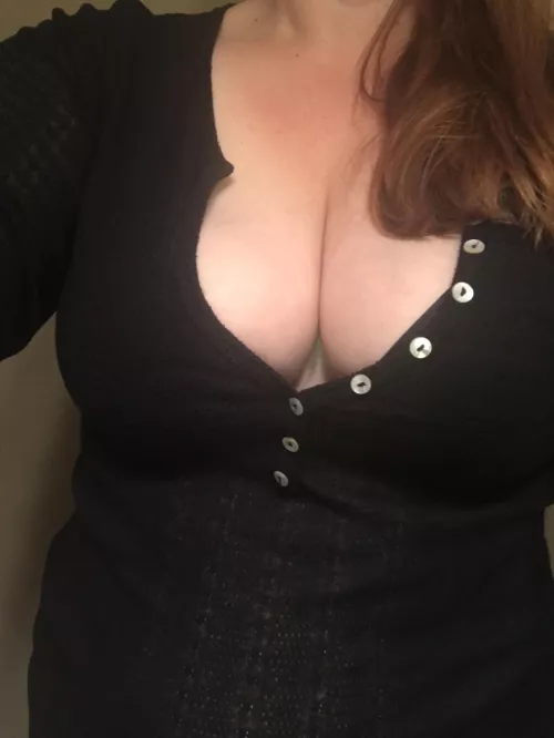 Would you play with these braless tits?