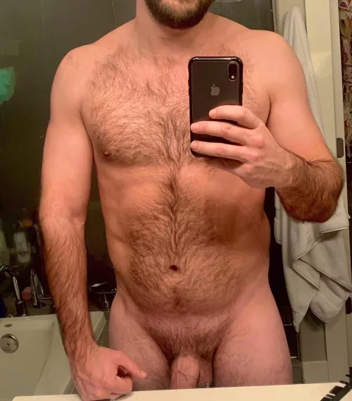 [33] and horny af 😎