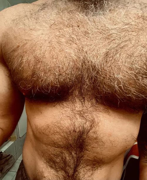 After an intense boxing workout my sweaty chest hair and arm pits smell like a real man