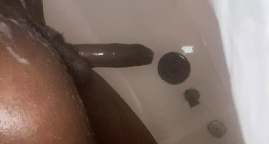 Any bbc wanna stroke together?