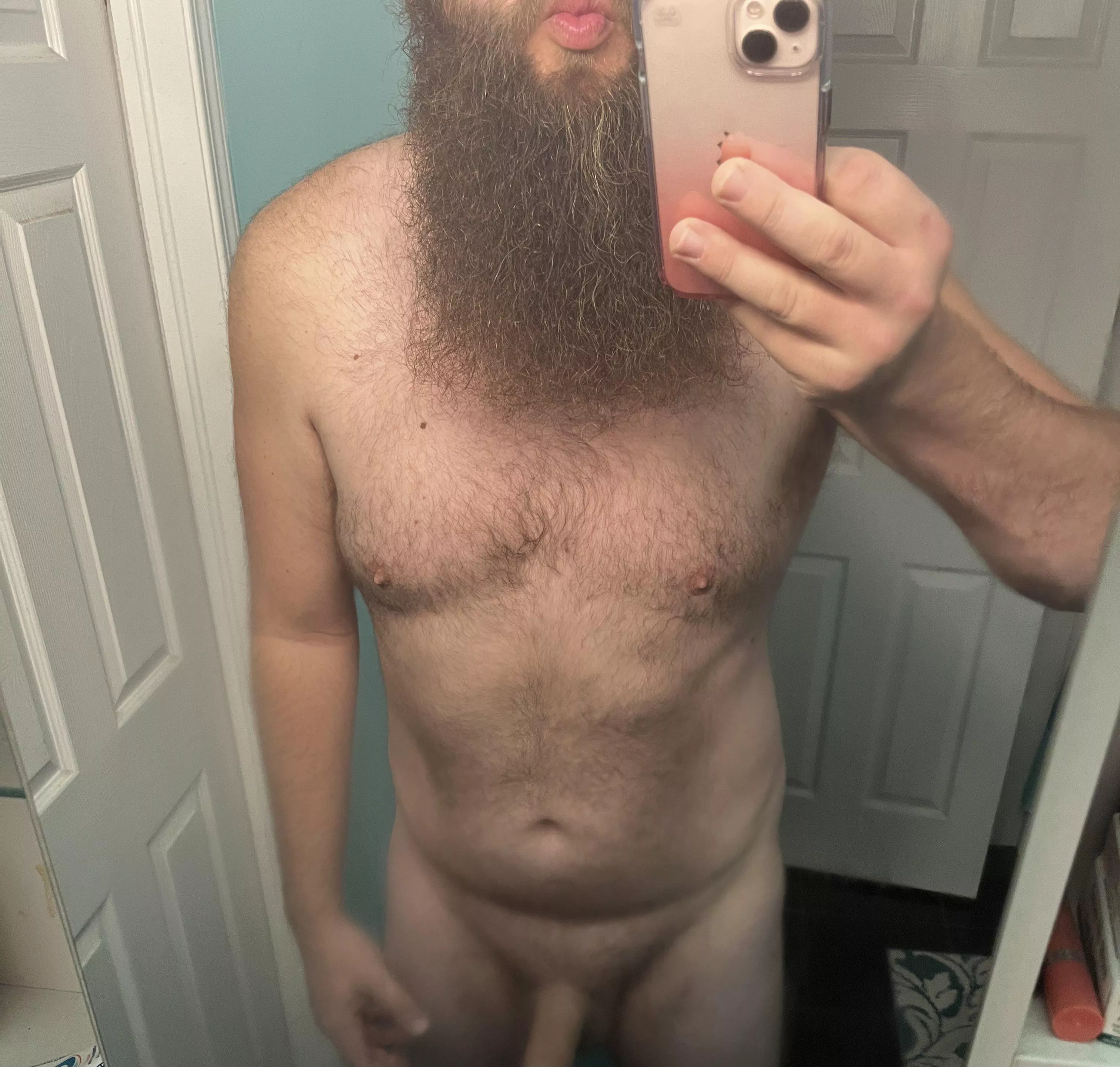 Blowing kisses to my favourite 🐻🐻s. 😘😘