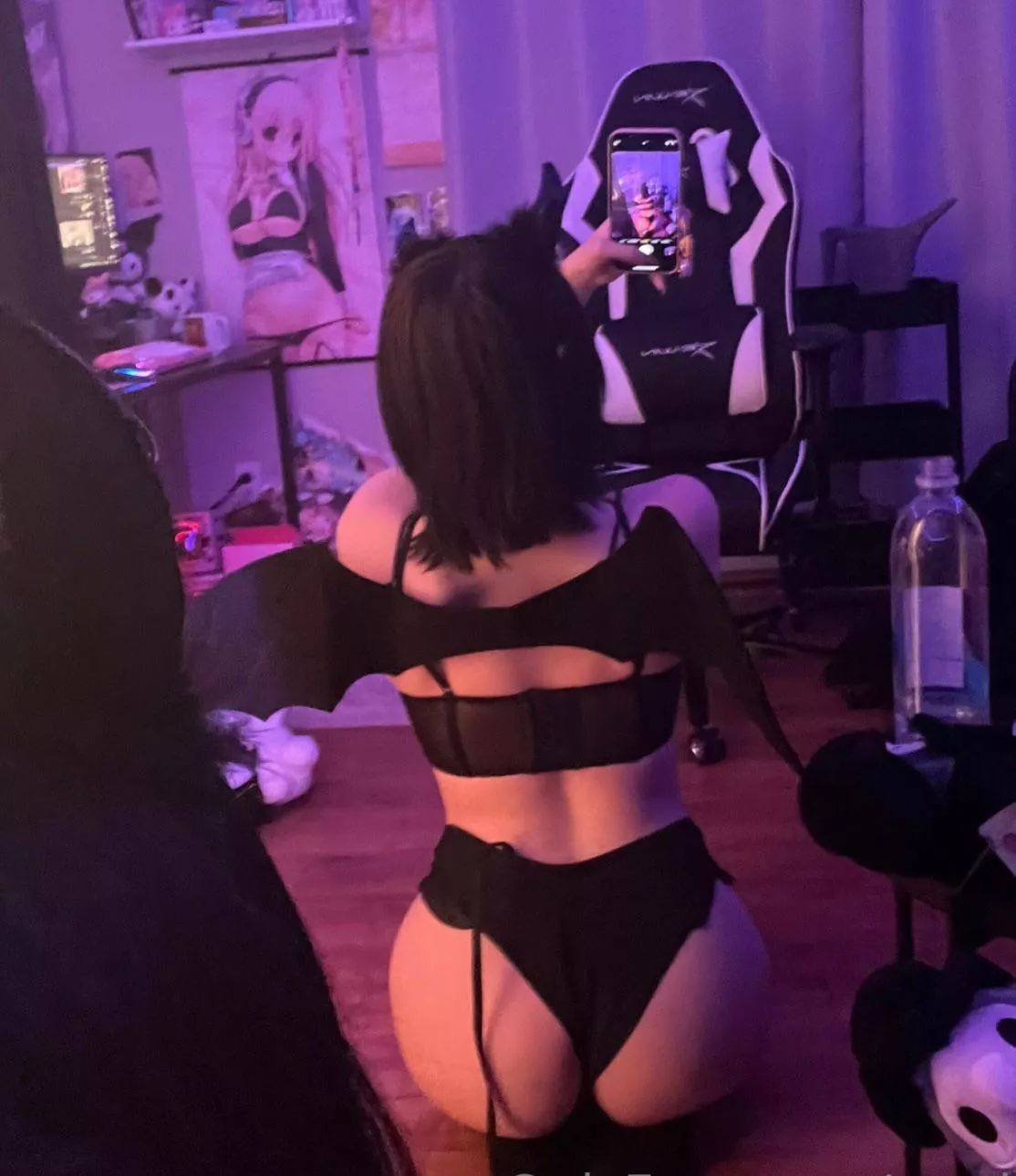 can i be your personal succubus? 🫶