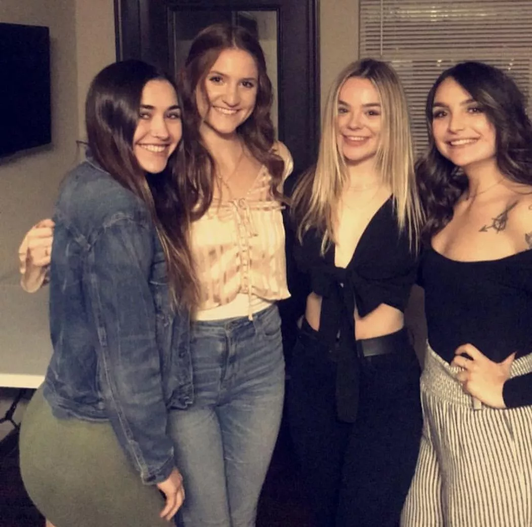 College girlies