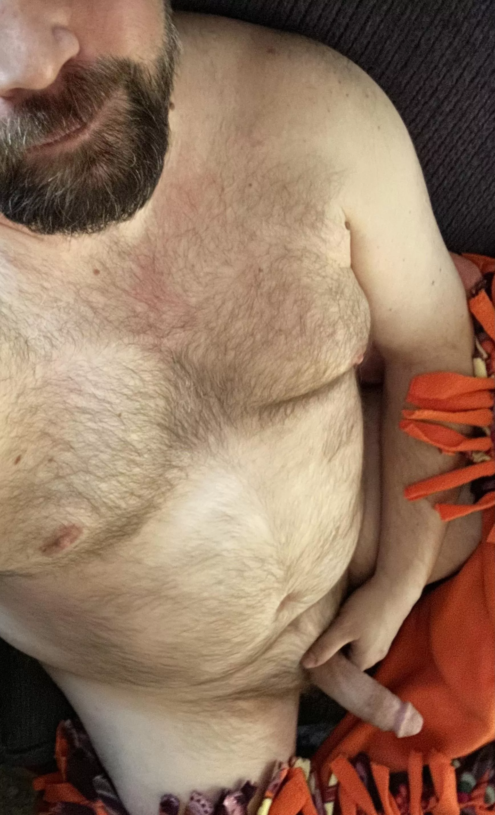 Come spend NYE naked with me