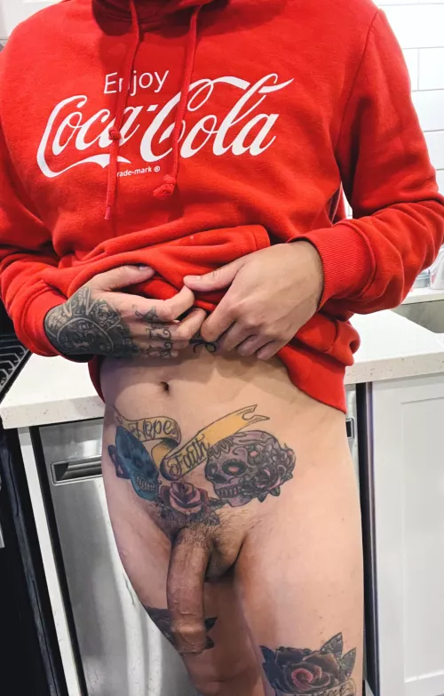 Dad wants an affair for new year [35]