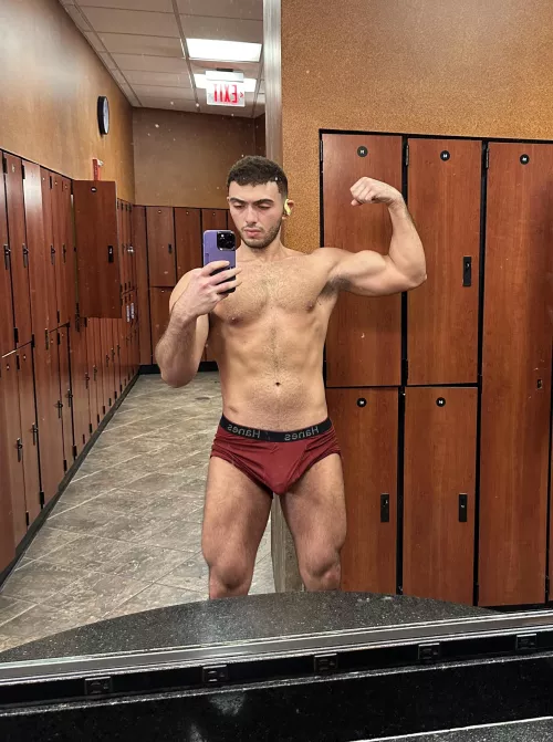 Flexing. I might be an exhibitionist?