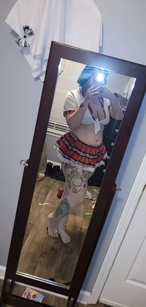 [F]Won't you punish this innocent school girl?