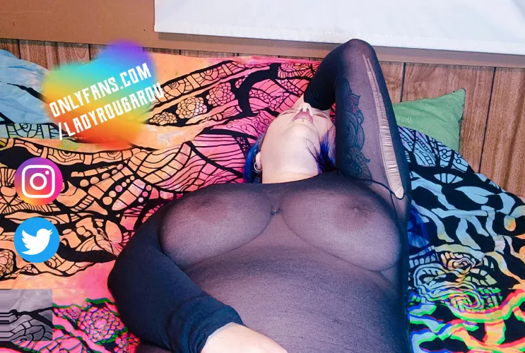 😈 good morning everyone 🖤[OC]