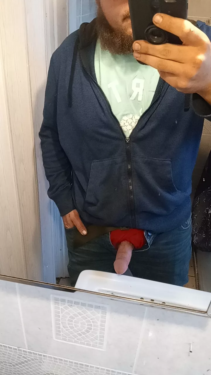good outfit for a rainy day.. just gotta carry around this horny dick all day 😩