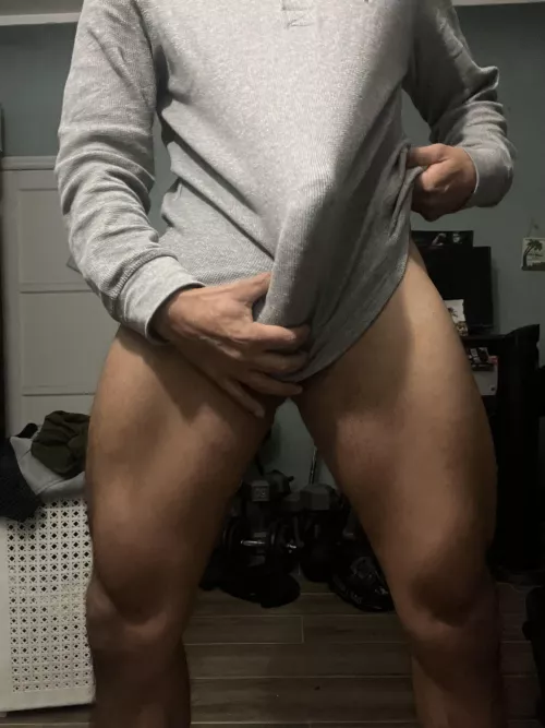 Had to wear a long sleeve today. It was so cold bro (33)