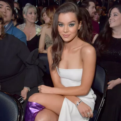 Hailee Steinfeld