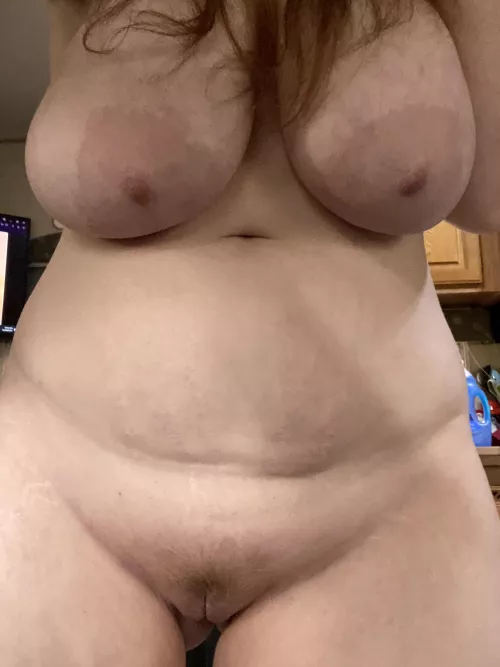 Hope you like a natural redhead