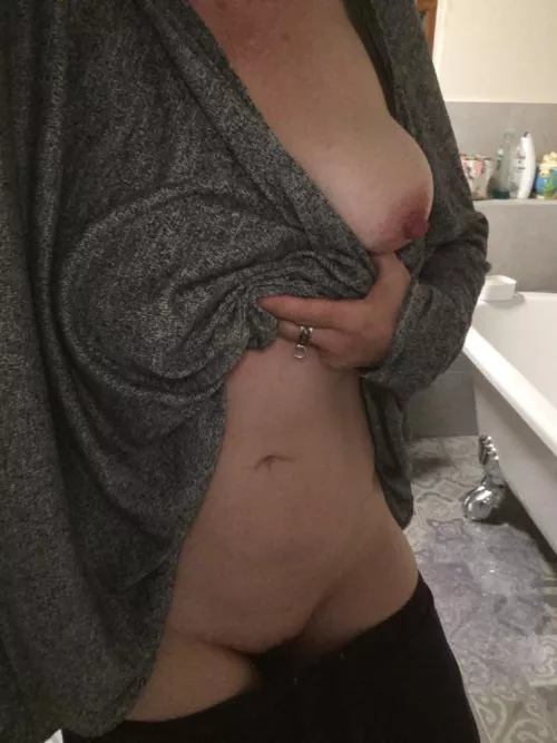 I always get to lick her clean before hand