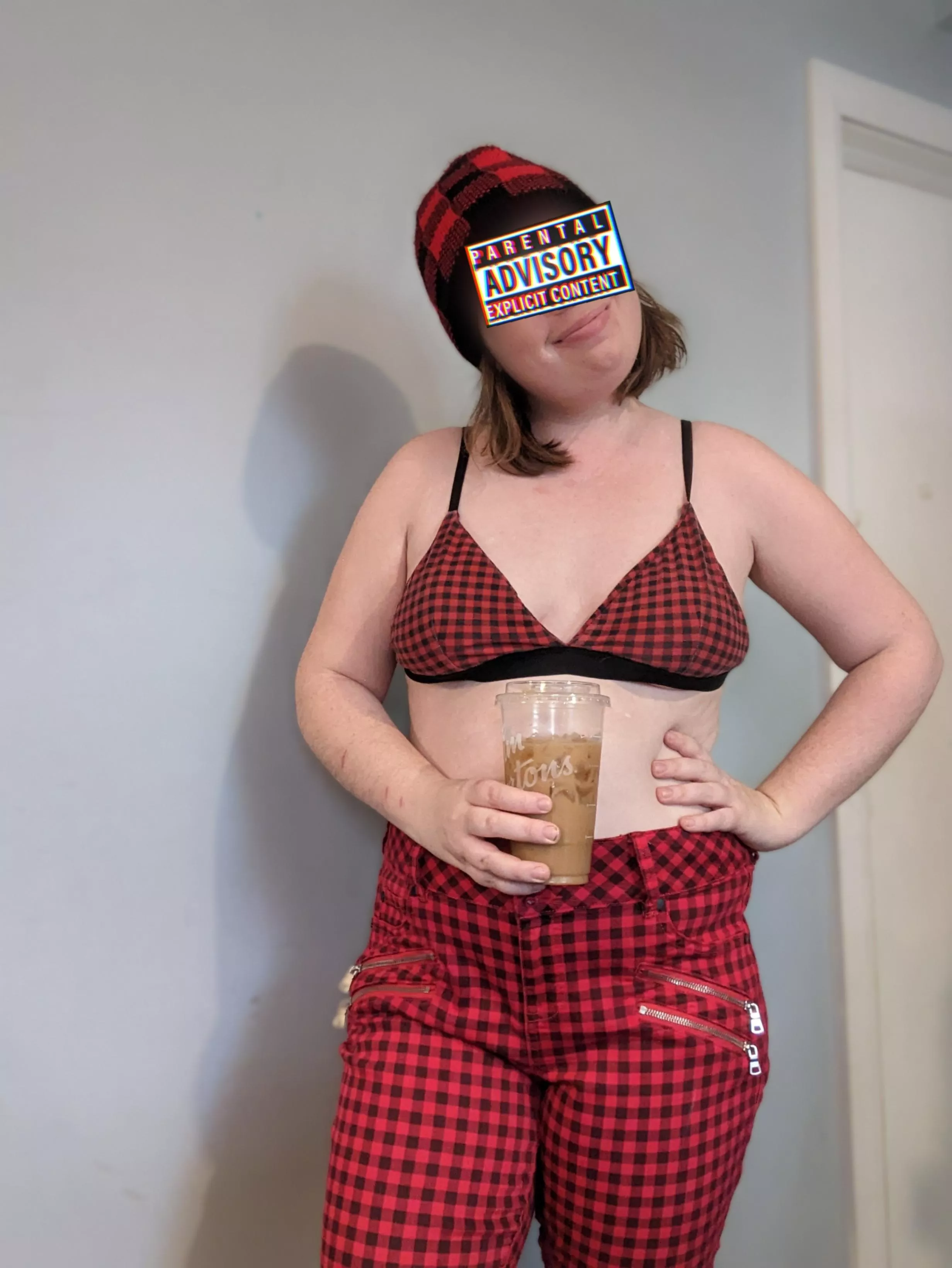 I could say this is my last coffee of 2022. But. that would be a lie. Happy Early New Year from the Friendly Timmy Ho 🇨🇦