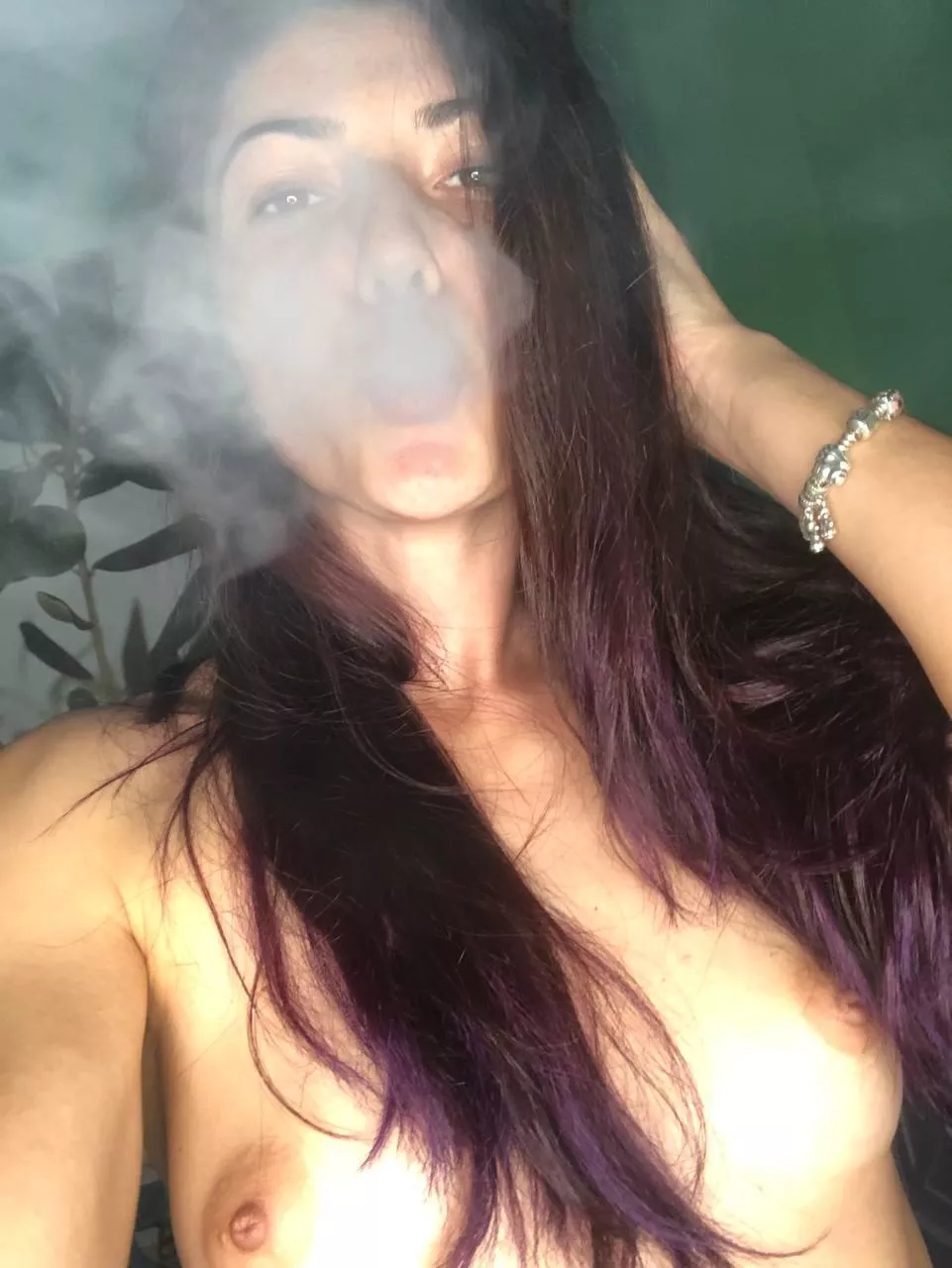 I love to take picture of myself naked