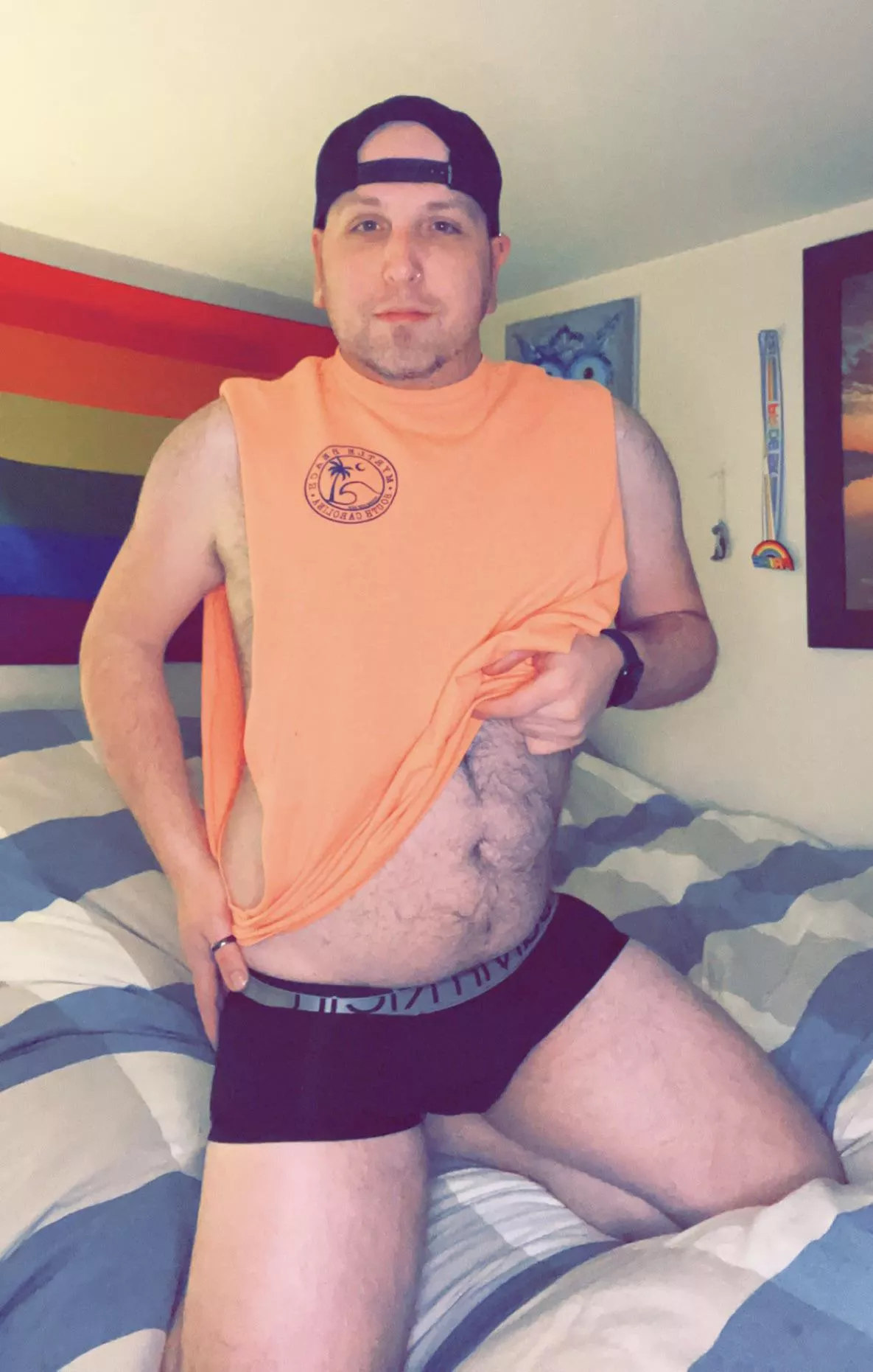 I need somebody to keep me warm