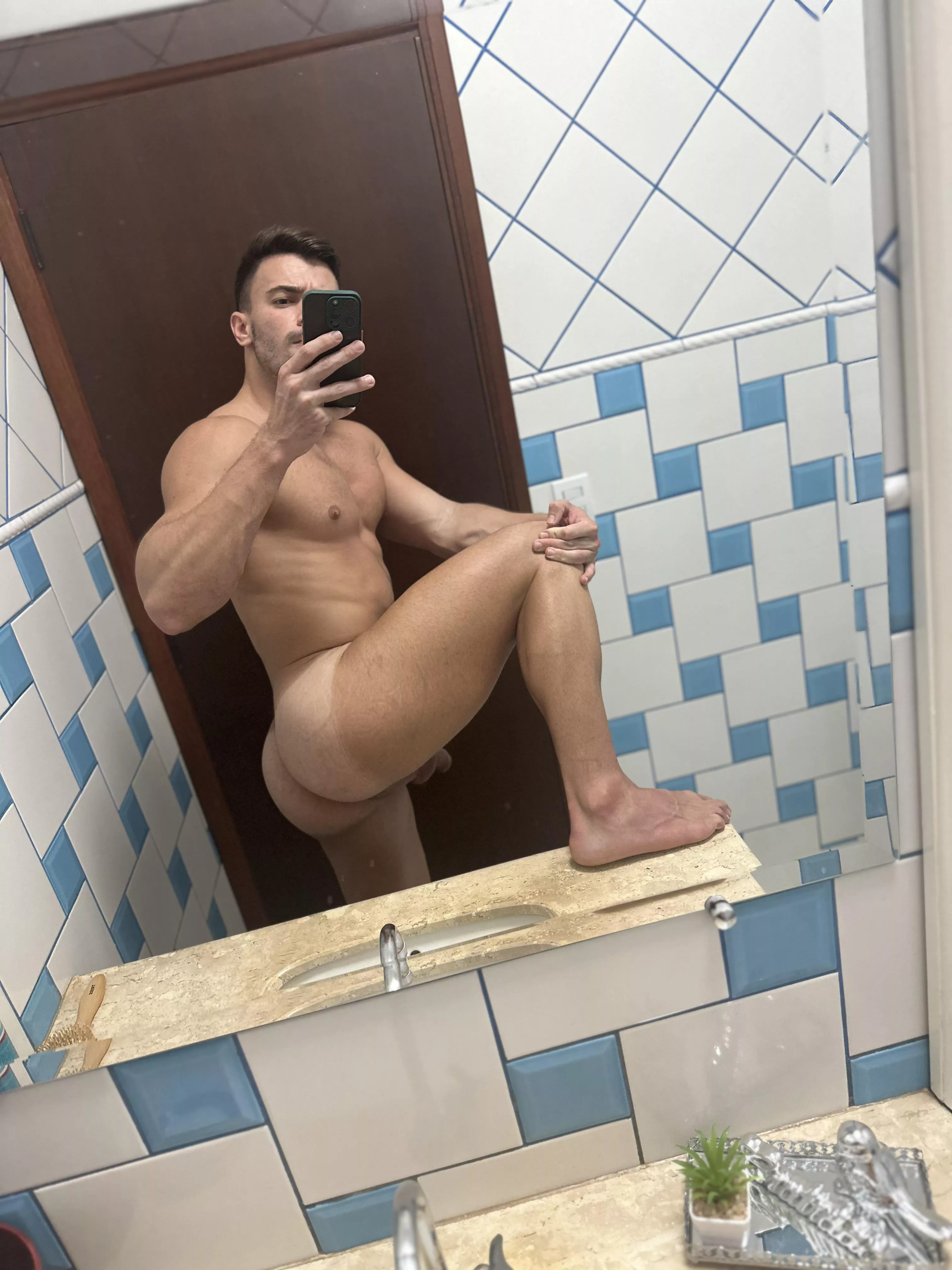 I wait for you like this